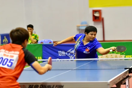 Mai Hoàng Mỹ Trang giành thắng lợi trước Phan Hoàng Tường Giang để lọt vào trận chung kết đơn nữ.