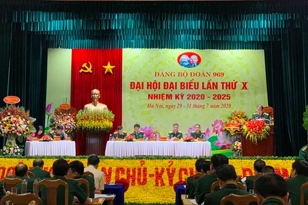 Đoàn 969  xây dựng đơn vị  cách mạng, chính quy, tinh nhuệ, từng bước hiện đại