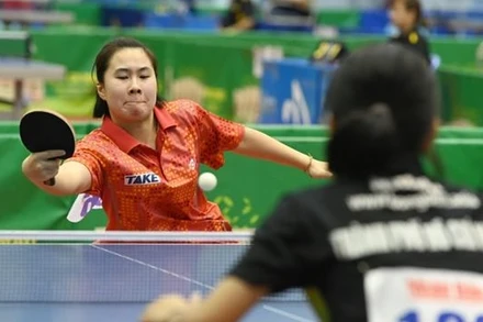 Trận thi đấu tại nội dung đồng đội nữ giữa Hà Nội 1 với TP Hồ Chí Minh 3.