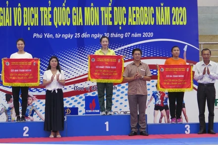 Bế mạc giải vô địch trẻ quốc gia môn thể dục Aerobic