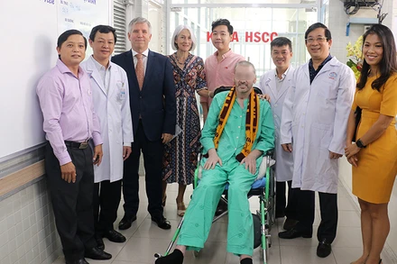 Bệnh nhân 91 trong ngày xuất viện 11-7. (Ảnh: BVCC)