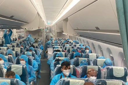 Hành khách trên chuyến bay từ Guinea Xích đạo