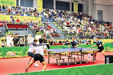 Các trận đấu tại Giải vô địch bóng bàn toàn quốc Báo Nhân Dân năm 2020 nhận được sự quan tâm lớn của khán giả.