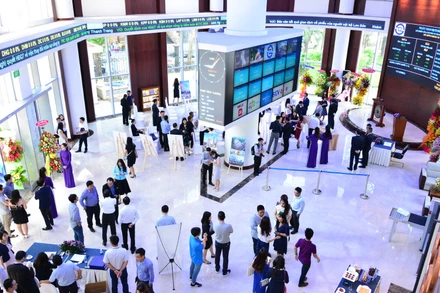 Bên trong Sở Giao dịch Chứng khoán TP Hồ Chí Minh. (ẢNH: THÁI GIANG)