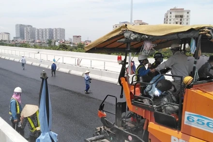 Ngày 10-10, đường trên cao Mai Dịch - Nam Thăng Long thông xe