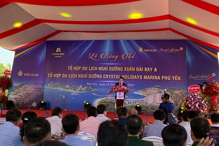 Quang cảnh lễ động thổ.