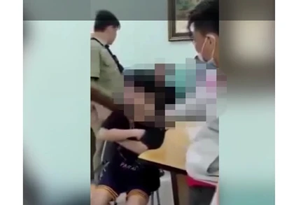 Ảnh cắt từ clip về vụ việc (Ảnh: Quang Quý).