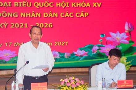 Phó Thủ tướng Trương Hòa Bình, Phó Chủ tịch Hội đồng Bầu cử quốc gia phát biểu tại buổi làm việc.