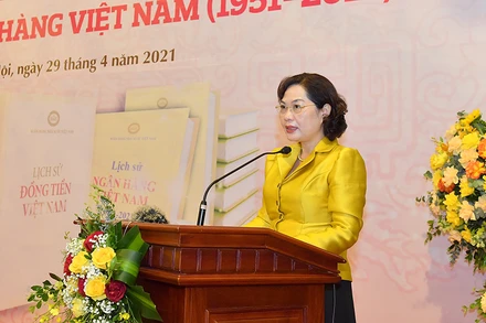 Ra mắt cuốn sách Lịch sử đồng tiền Việt Nam và Lịch sử Ngân hàng Việt Nam