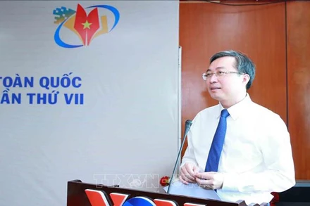 Đồng chí Bùi Trường Giang, Phó Trưởng Ban Tuyên giáo Trung ương, Phó Trưởng Ban Thường trực Ban Chỉ đạo công tác thông tin đối ngoại phát biểu. (Ảnh: TTXVN)