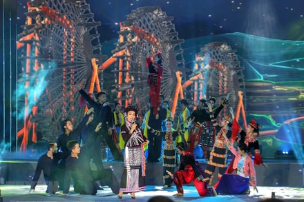 Một tiết mục trong chương trình. Ảnh: TTXVN