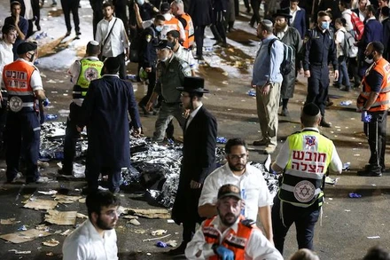 Hiện trường vụ giẫm đạp tại Israel làm ít nhất 45 người chết. (Ảnh: Reuters)