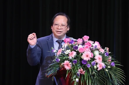 PGS, TS Nguyễn Viết Nhung, Giám đốc BV Phổi Trung ương, Chủ nhiệm Chương trình Chống lao quốc gia.