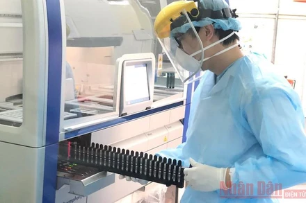 Xét nghiệm Covid-19 tại Trung tâm Y tế dự phòng Hải Phòng.