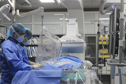 Ứng dụng công nghệ hiện đại trong chẩn đoán, điều trị bệnh lý tim mạch