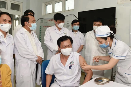 Hệ thống y tế Việt Nam đáp ứng xử trí các phản ứng, tai biến sau tiêm vaccine Covid-19
