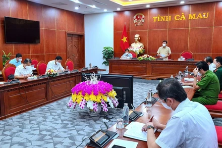 Ban Chỉ đạo phòng, chống dịch tỉnh Cà Mau họp khẩn cấp xử lý tình hình F0 đang tăng cao ở thành phố Cà Mau.