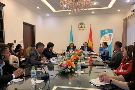 Quang cảnh Hội thảo bàn tròn.