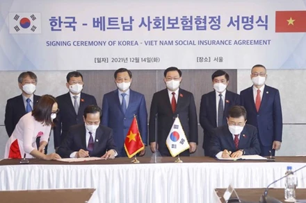 Chủ tịch Quốc hội chứng kiến Lễ ký Hiệp định song phương về bảo hiểm xã hội giữa Việt Nam và Hàn Quốc