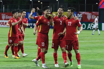 Đội tuyển Việt Nam đã sẵn sàng trước thử thách cực đại vào tối nay, tại Kallang. (Ảnh: VFF)