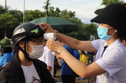 Hiện tại các trường học của thành phố Sơn La đang tổ chức rà soát, kiểm tra để phân loại các trường hợp liên quan đến F0.