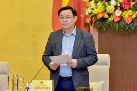 Chủ tịch Quốc hội Vương Đình Huệ phát biểu ý kiến tại phiên họp. (Ảnh: Đăng Anh)