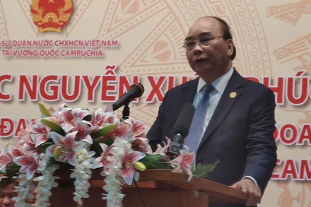 Chủ tịch nước Nguyễn Xuân Phúc phát biểu ý kiến tại Đại sứ quán Việt Nam, ngày 22/12.