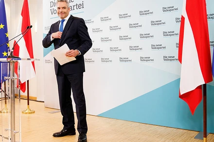 Ông Karl Nehammer, tân Chủ tịch đảng OVP. (Ảnh Reuters)