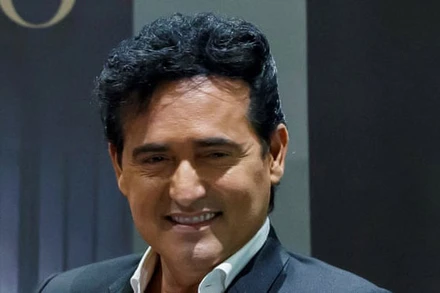 Ca sĩ Carlos Marín. (Ảnh: The Guardian)