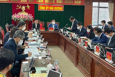 Đoàn công tác Trung ương làm việc với Ban Thường vụ Tỉnh ủy Hải Dương.