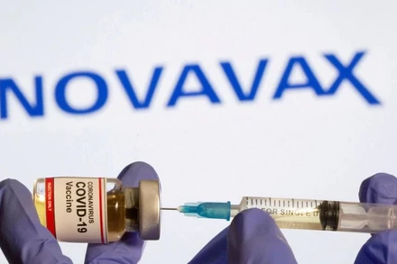 Vaccine của Novavax là loại vaccine ngừa Covid-19 thứ 5 được Ủy ban châu Âu (EC) cấp phép sử dụng. (Ảnh: Reuters)