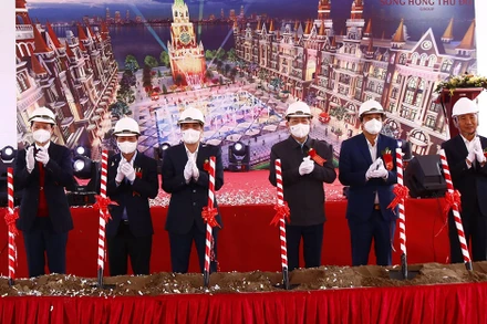 Lãnh đạo tỉnh Phú Thọ động thổ khởi công xây dựng dự án nhà ở đô thị Tiên Cát. 