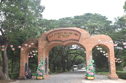 Khu di tích Quốc gia đặc biệt Gò Tháp.