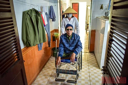 Những người đã cống hiến xương máu, hy sinh tính mạng của mình để bảo vệ nền độc lập, tự do cho Tổ quốc, hạnh phúc cho nhân dân. (Ảnh: Thành Đạt)