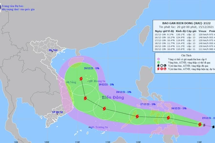 Vị trí và hướng di chuyển của bão Rai lúc 20 giờ ngày 15/12. (Nguồn: nchmf.gov.vn)