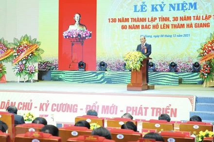 Chủ tịch nước Nguyễn Xuân Phúc phát biểu tại buổi lễ. (Ảnh: Minh Đức/TTXVN)