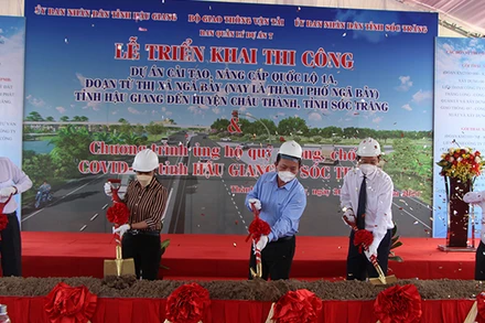 Lễ triển khai thi công.