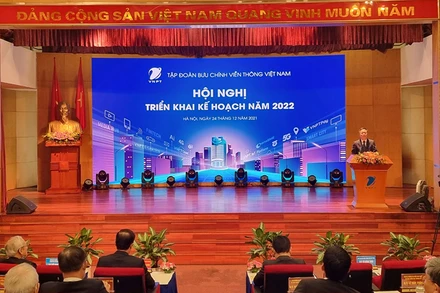 Chủ tịch HĐTV Tập đoàn VNPT Tô Dũng Thái phát biểu tại Hội nghị.