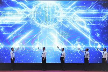 Lễ khai trương nền tảng Chính quyền số đầu tiên tại Tiền Giang.