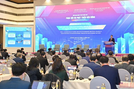 Toàn cảnh phiên thảo luận chiều 5/12.