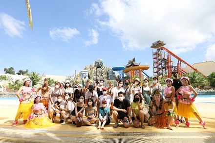 Những du khách quốc tế đầu tiên tới Phú Quốc (Việt Nam) hồi tháng 11 theo chương trình mở cửa thí điểm (Ảnh: CTV)