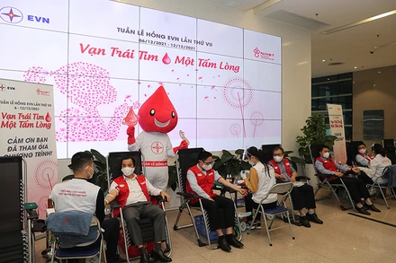 Chương trình hiến máu nhân đạo Tuần lễ hồng EVN đã được tổ chức liên tục trong 6 năm qua.
