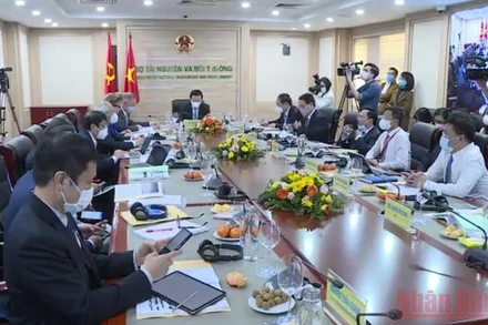 Quang cảnh Hội thảo trực tuyến công bố kết quả hội nghị COP26 - Hành động của Việt Nam, ngày 7/12. (Ảnh: VT)