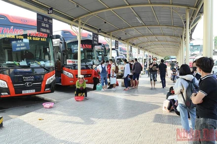 Việc lắp đặt camera trên xe ô-tô kinh doanh vận tải phải xong trước 31/12/2021. (Ảnh minh họa: HÀ NAM)