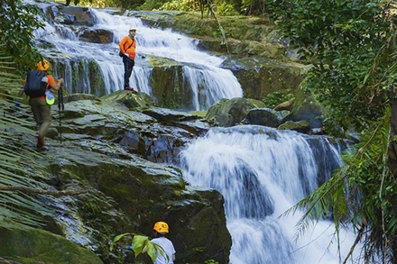 Các tour du lịch trải nghiệm thiên nhiên đang là sự lựa chon của du khách khi đến Quảng Bình.