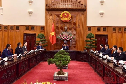  Thủ tướng Phạm Minh Chính tiếp ông Steven Udvar-Hazy, Chủ tịch Công ty cho thuê tàu bay Air Lease Corporation (Ảnh: Trần Hải).