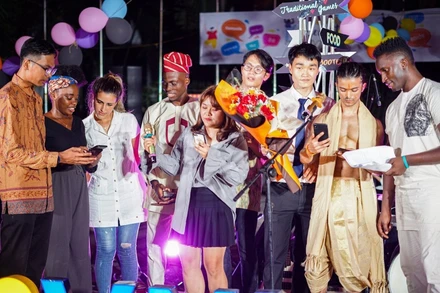 Trường Quốc tế thu hút sinh viên từ nhiều quốc tịch khác nhau. (Ảnh: Đại học Quốc gia Hà Nội)