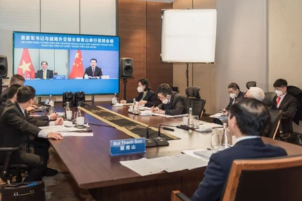 Bộ trưởng Ngoại giao Bùi Thanh Sơn hội kiến Bí thư Tỉnh ủy Chiết Giang (Trung Quốc) . Ảnh Bộ Ngoại giao