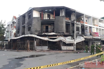 Hiện trường vụ cháy làm chết 4 người, sáng 7/12. 