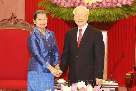 Tổng Bí thư Nguyễn Phú Trọng tiếp Phó Chủ tịch Đảng Nhân dân Campuchia (CPP), Phó Thủ tướng Campuchia Men Sam An. (Ảnh: TTXVN)